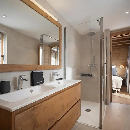 Pour 10 Pers. Avec Sauna Au Coeur De - Fr-1-570-74 *